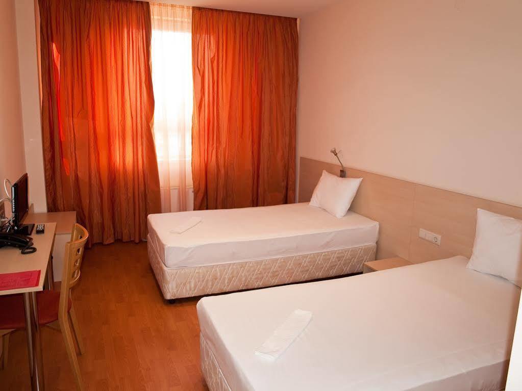 Hotel Astra Sofia Exterior photo